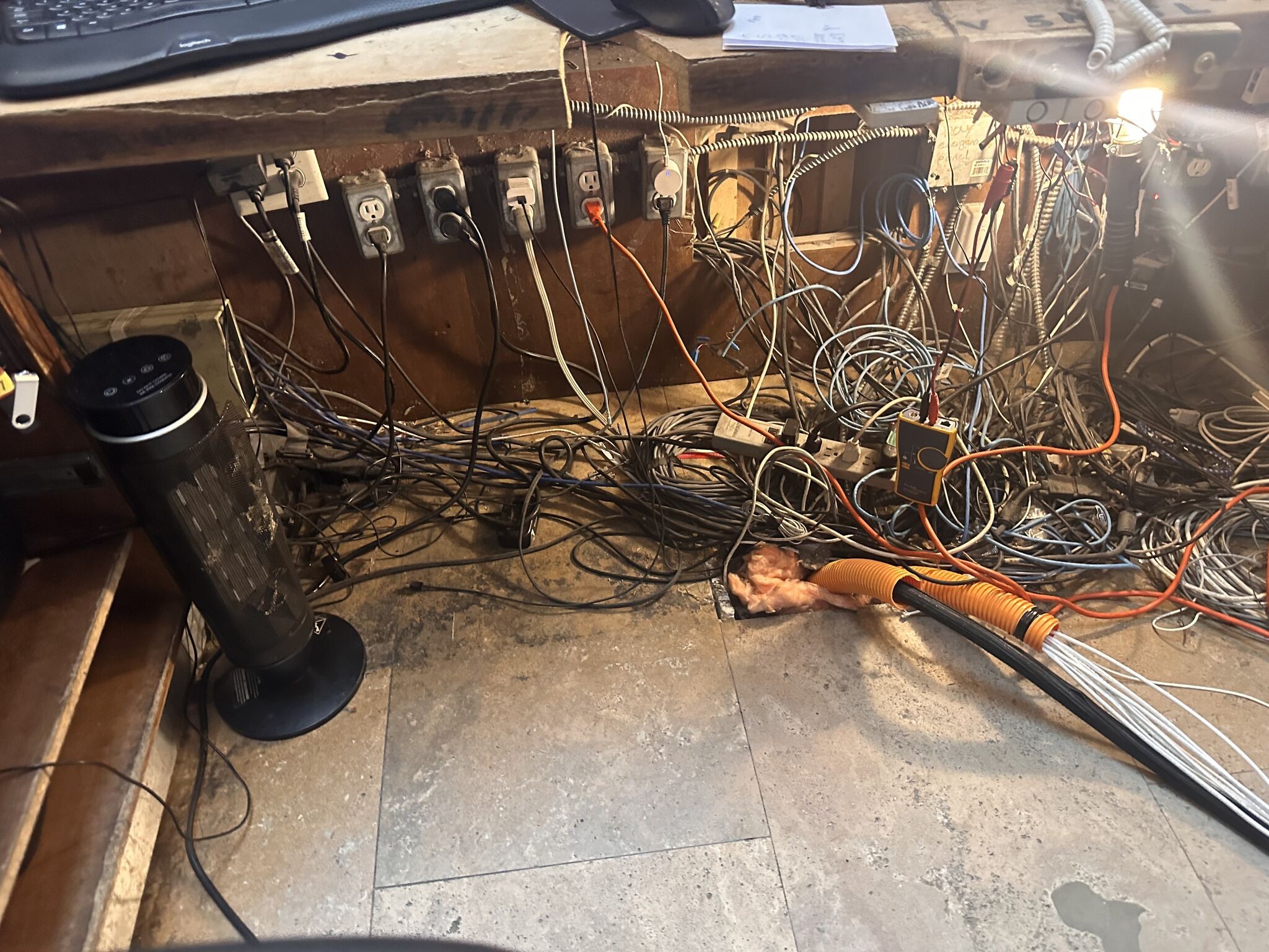 Before picture of Concierge desk at 5-15 Northtown Way